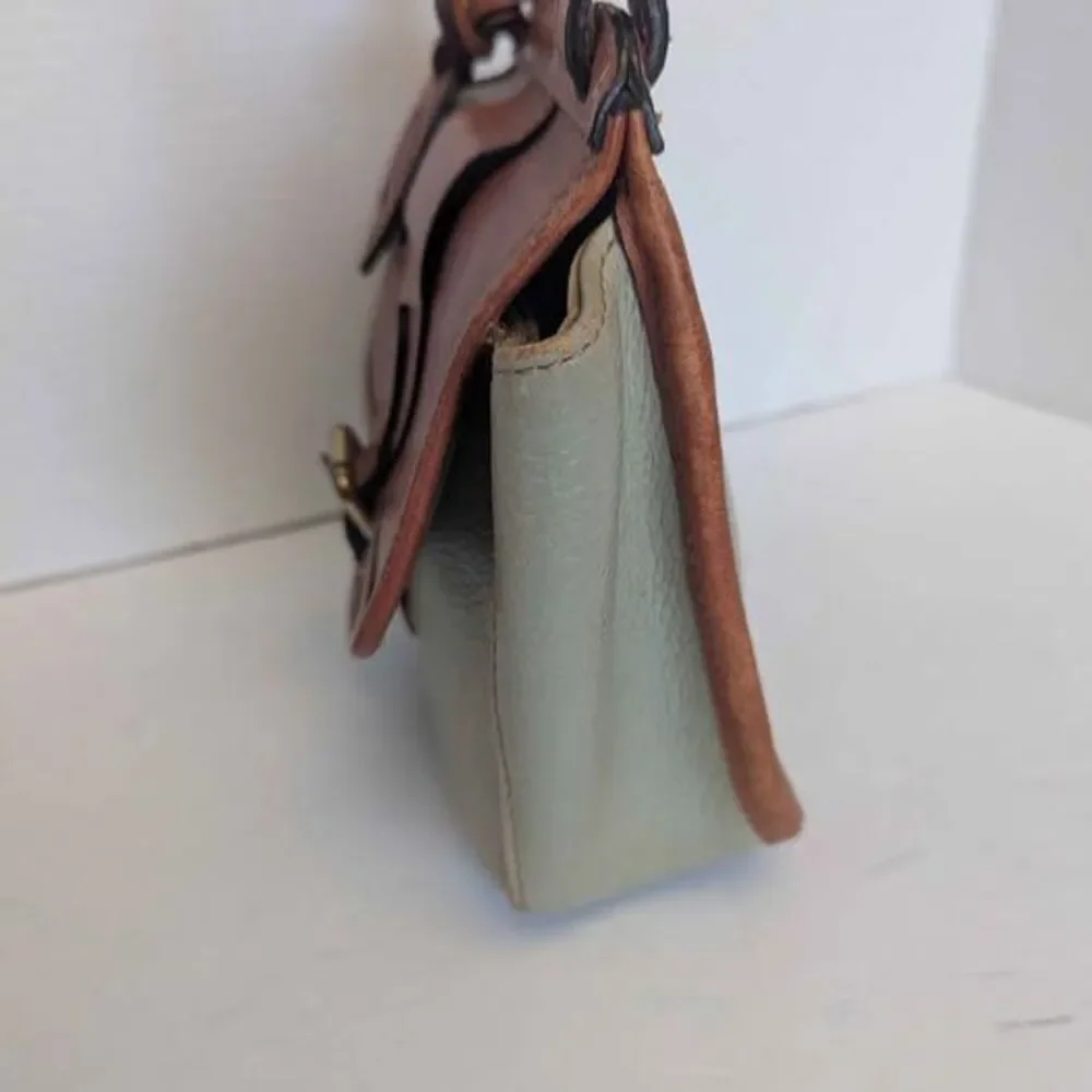 Vintage Distressed Liz Claiborne 2 Tone Leather Saddle Purse Crossbody Bag 8x7